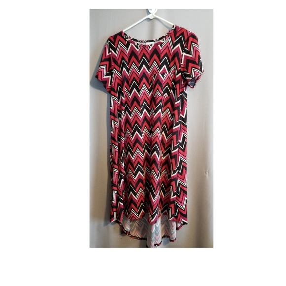 Lularoe Chevron Print Carly Dress - Picture 1 of 5